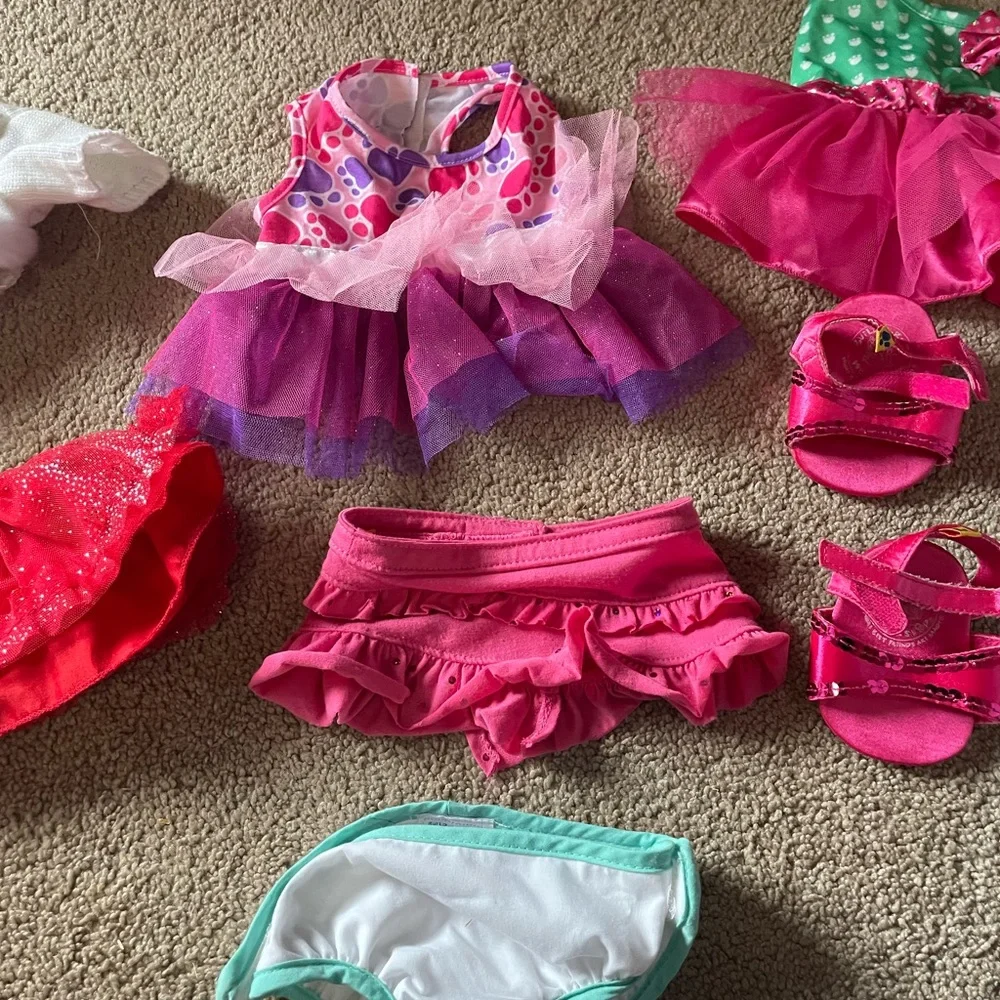 Build a bear different outfits - Picture 4 of 4